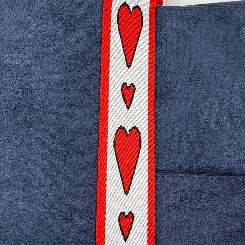 Brighton velveteen love